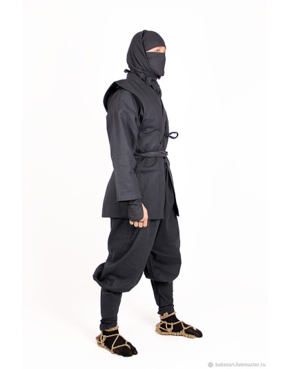 Koga-shozoku - ninja outfit with vest